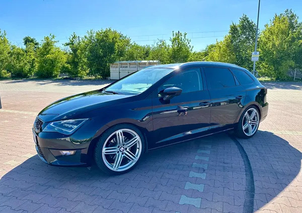 seat wrocław Seat Leon cena 49900 przebieg: 271000, rok produkcji 2014 z Wrocław